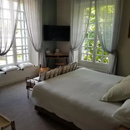 Moulin De L'abbaye Hotel 4*
