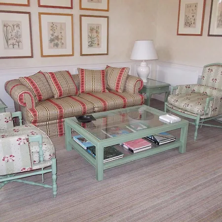 Moulin De L'abbaye Hotel 4*