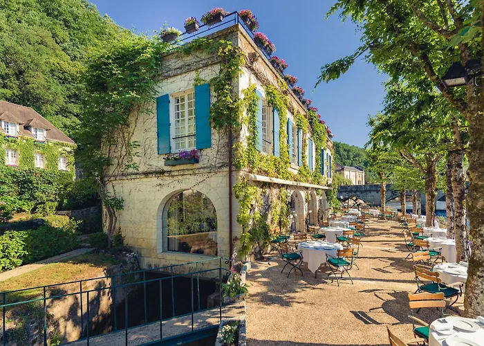 Hotel Moulin De L'abbaye - Relais Et Chateaux